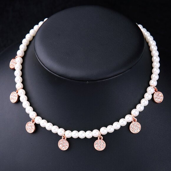 PEARL NECKLACE - Picture 1 of 8